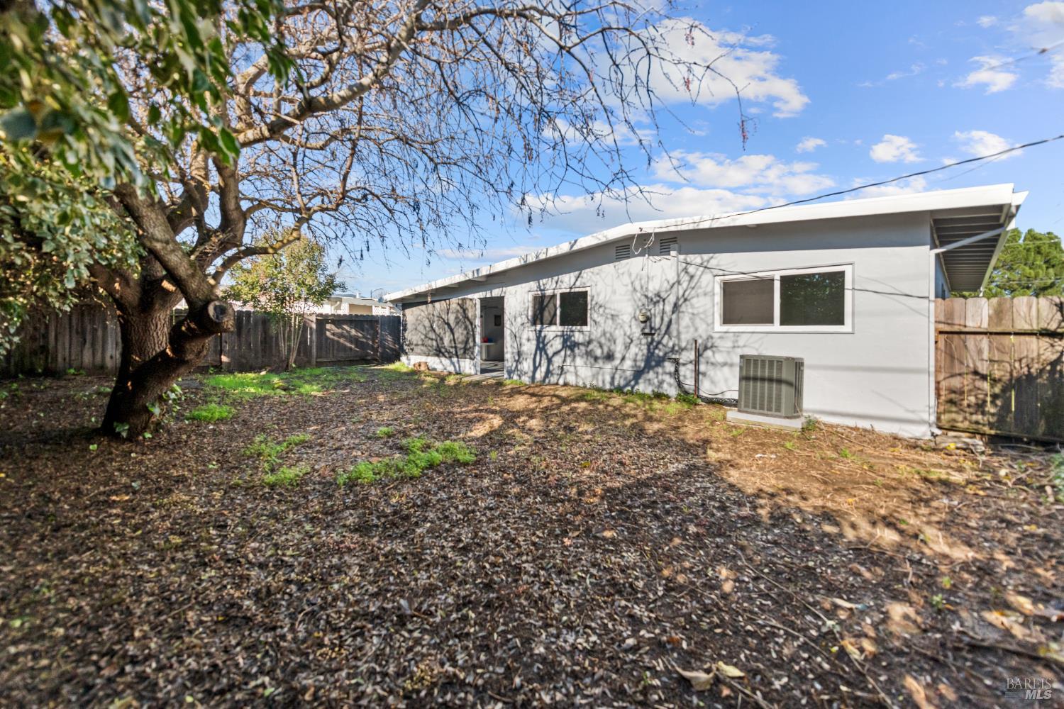 Detail Gallery Image 42 of 44 For 239 Deodara St, Vacaville,  CA 95688 - 3 Beds | 2 Baths