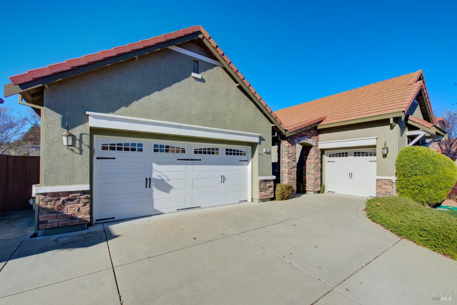 Detail Gallery Image 74 of 86 For 681 Canterbury Cir, Vacaville,  CA 95687 - 3 Beds | 2/1 Baths