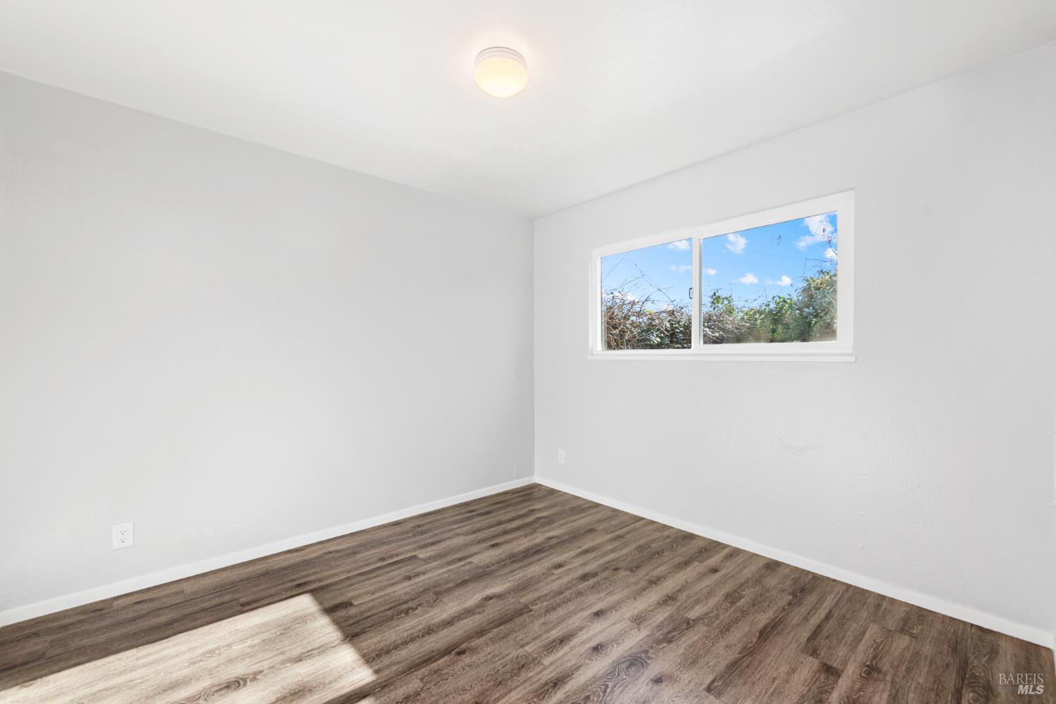 Detail Gallery Image 15 of 44 For 239 Deodara St, Vacaville,  CA 95688 - 3 Beds | 2 Baths