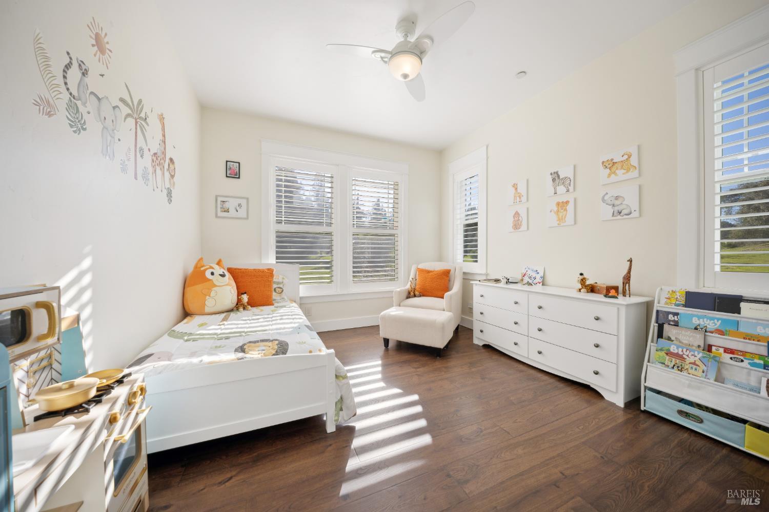 Detail Gallery Image 20 of 62 For 3515 Hidden Hills Dr, Santa Rosa,  CA 95404 - 3 Beds | 3 Baths