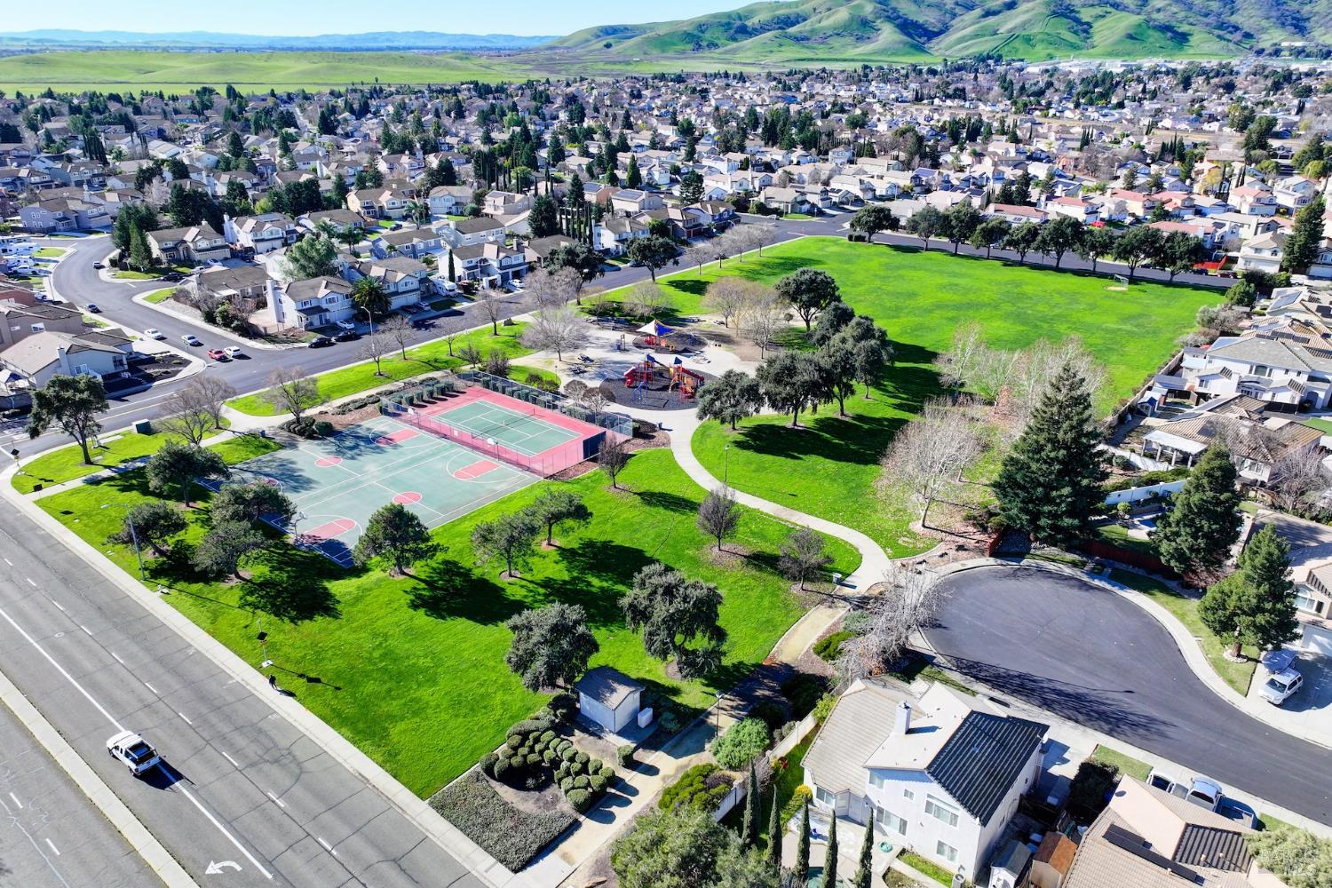 Detail Gallery Image 81 of 86 For 681 Canterbury Cir, Vacaville,  CA 95687 - 3 Beds | 2/1 Baths