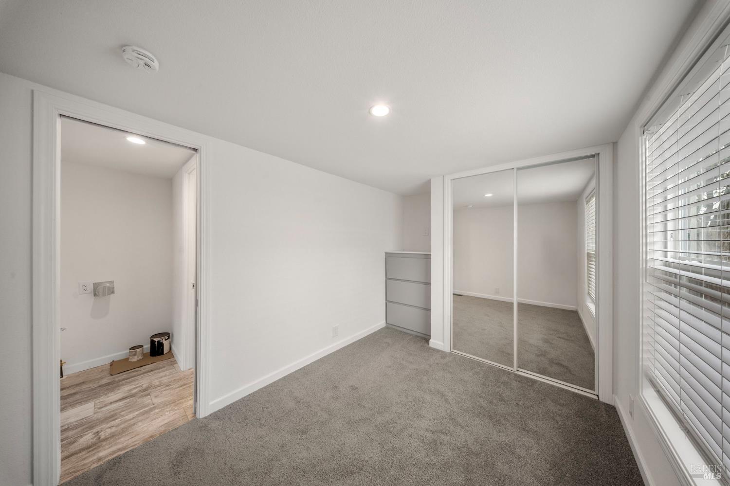 Detail Gallery Image 15 of 16 For 742 Francisco W Blvd B12, San Rafael,  CA 94901 - 1 Beds | 1 Baths