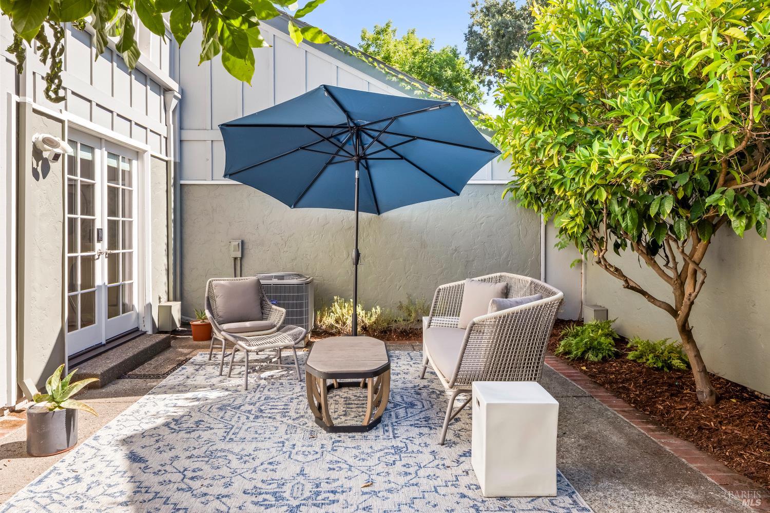 Detail Gallery Image 22 of 24 For 18105 Vassar Ct, Sonoma,  CA 95476 - 3 Beds | 2/1 Baths