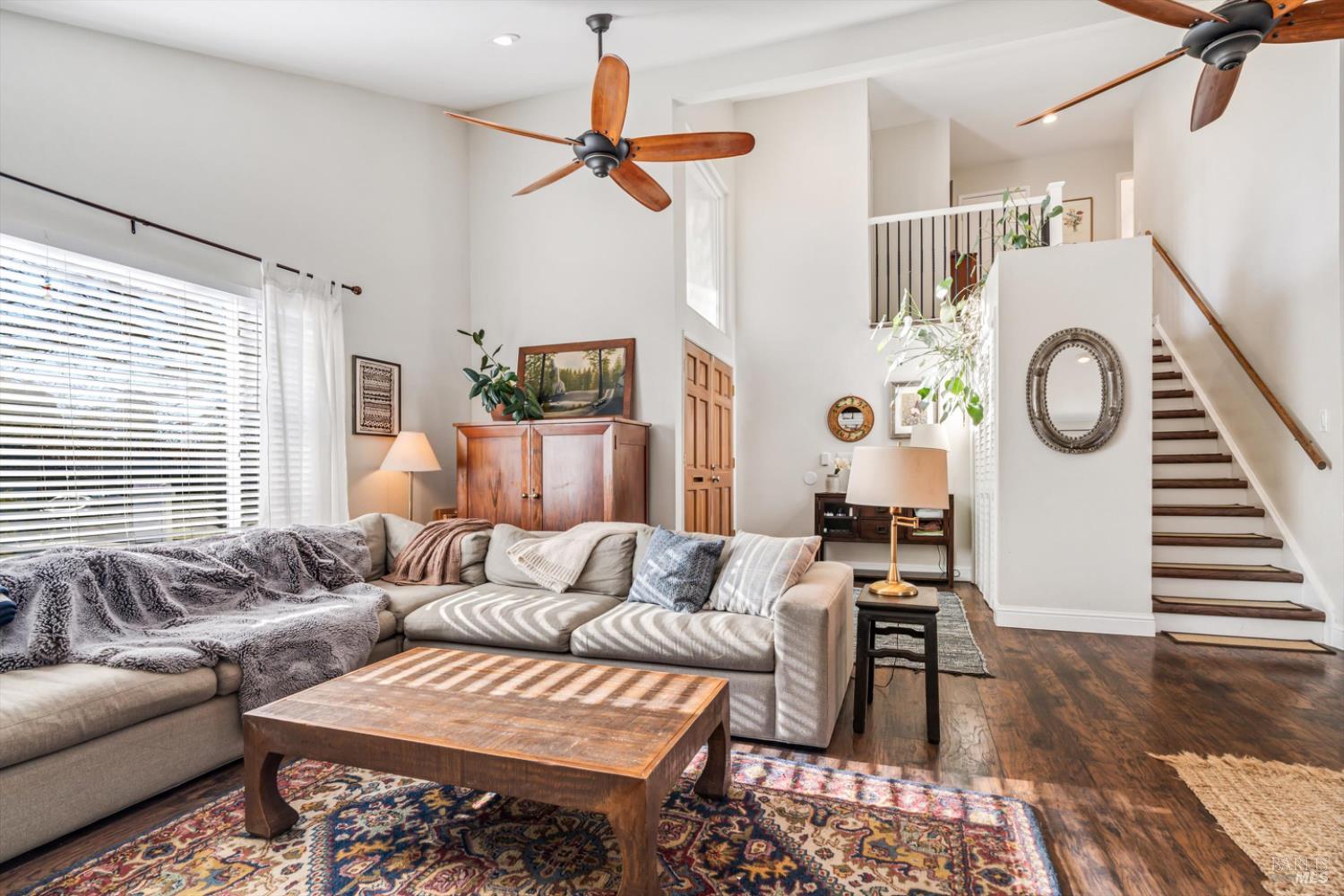 Detail Gallery Image 8 of 27 For 5127 Oak Park Way, Santa Rosa,  CA 95409 - 4 Beds | 3 Baths