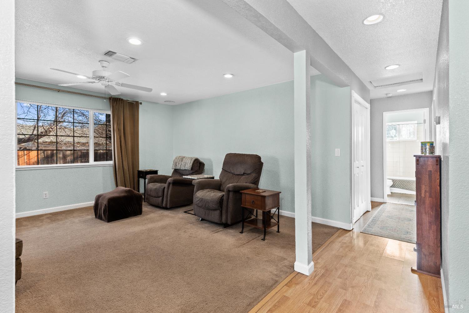 Detail Gallery Image 23 of 48 For 230 James Ct, Vacaville,  CA 95687 - 3 Beds | 2 Baths