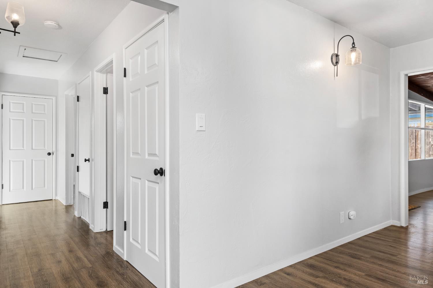 Detail Gallery Image 10 of 44 For 239 Deodara St, Vacaville,  CA 95688 - 3 Beds | 2 Baths