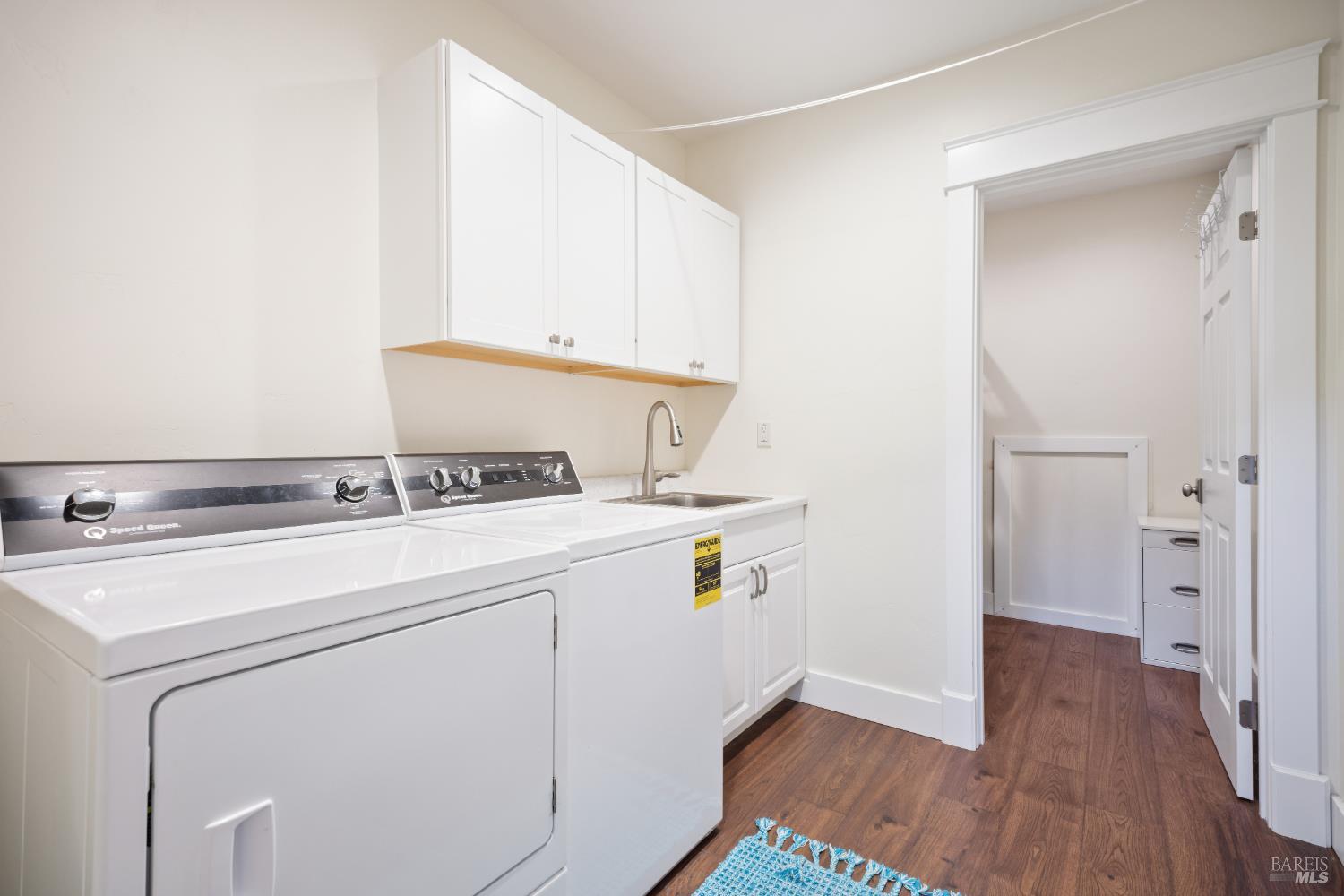 Detail Gallery Image 23 of 62 For 3515 Hidden Hills Dr, Santa Rosa,  CA 95404 - 3 Beds | 3 Baths