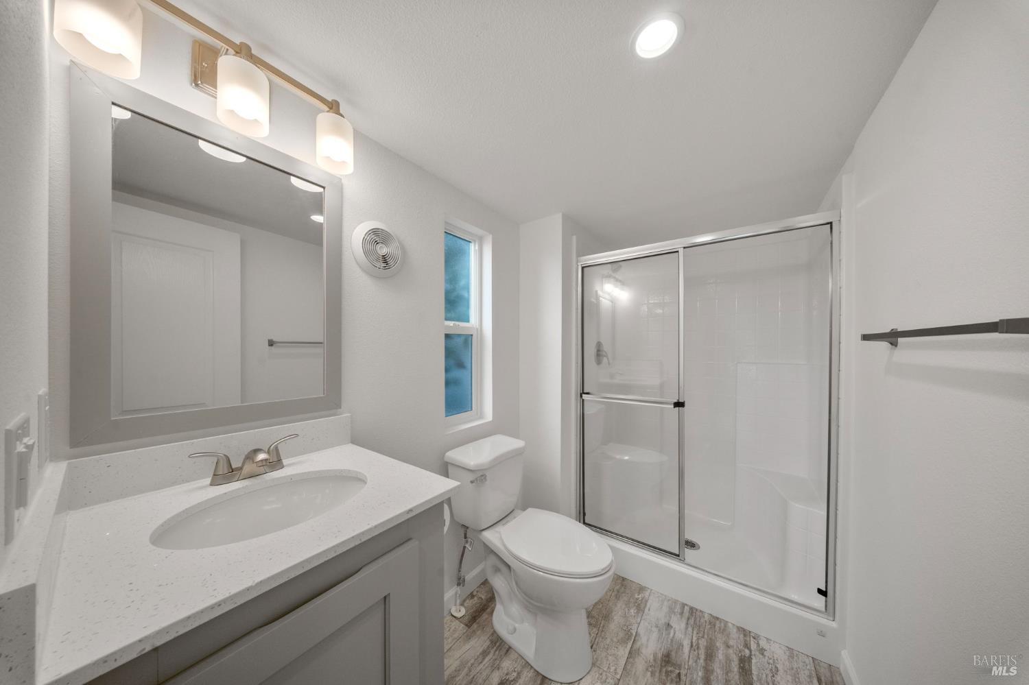 Detail Gallery Image 12 of 16 For 742 Francisco W Blvd B12, San Rafael,  CA 94901 - 1 Beds | 1 Baths