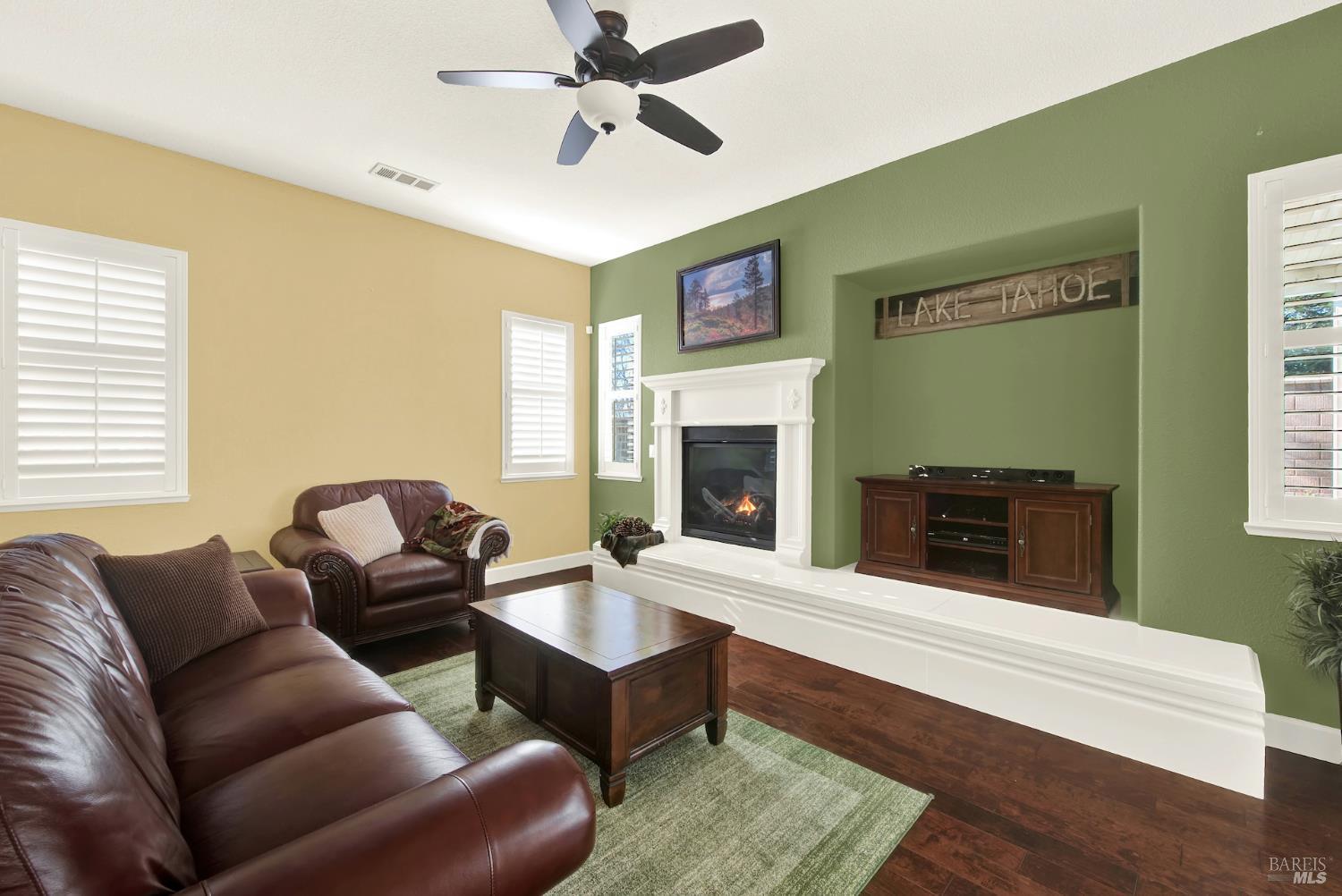 Detail Gallery Image 28 of 86 For 681 Canterbury Cir, Vacaville,  CA 95687 - 3 Beds | 2/1 Baths