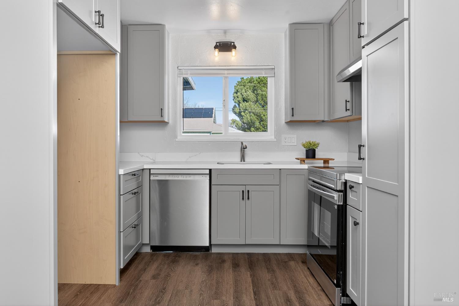 Detail Gallery Image 31 of 44 For 239 Deodara St, Vacaville,  CA 95688 - 3 Beds | 2 Baths