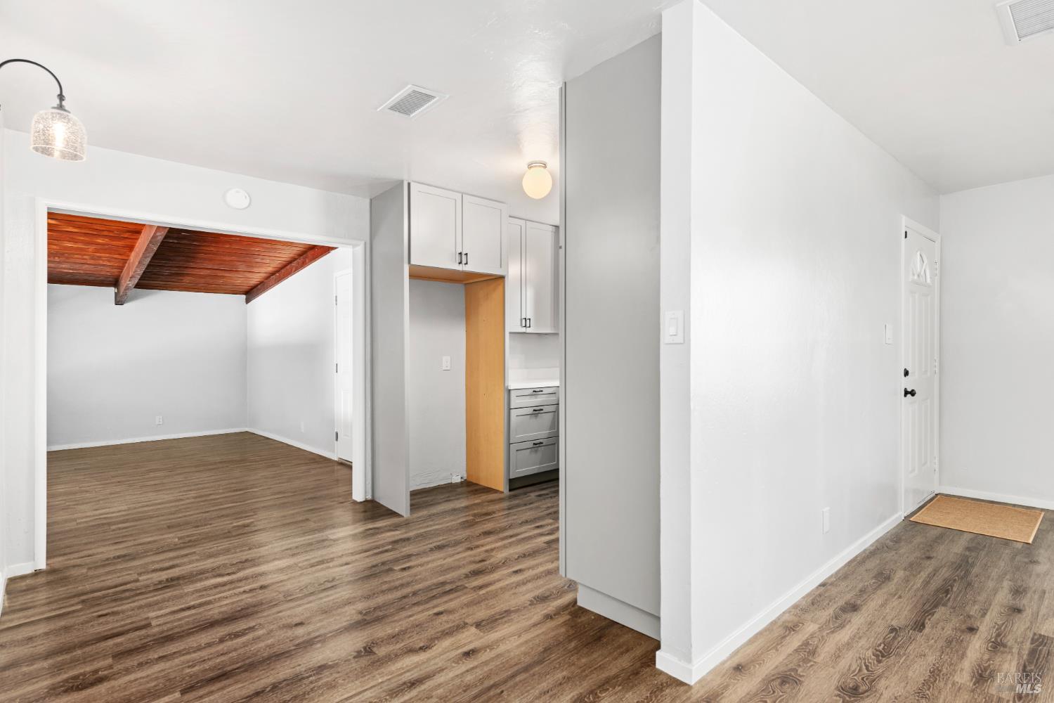 Detail Gallery Image 21 of 44 For 239 Deodara St, Vacaville,  CA 95688 - 3 Beds | 2 Baths