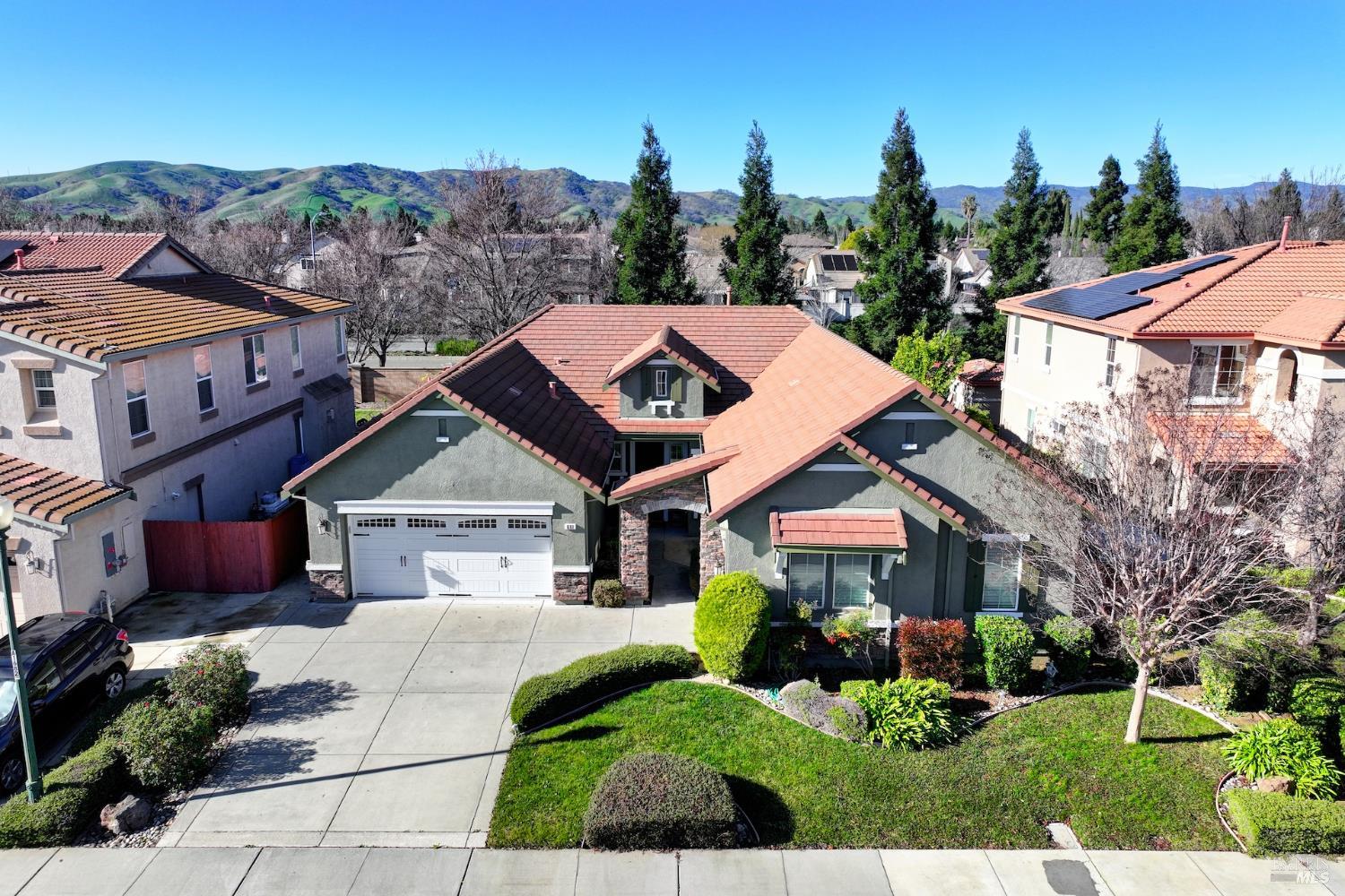 Detail Gallery Image 67 of 86 For 681 Canterbury Cir, Vacaville,  CA 95687 - 3 Beds | 2/1 Baths