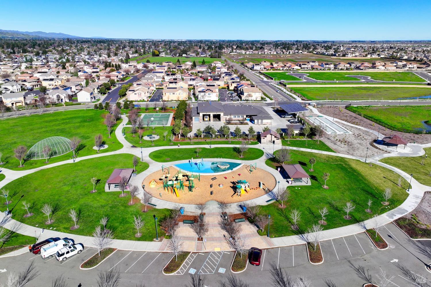 Detail Gallery Image 85 of 86 For 681 Canterbury Cir, Vacaville,  CA 95687 - 3 Beds | 2/1 Baths