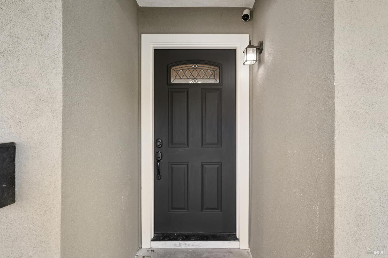 Detail Gallery Image 5 of 35 For 918 Las Pavadas Ave, San Rafael,  CA 94903 - 3 Beds | 2 Baths