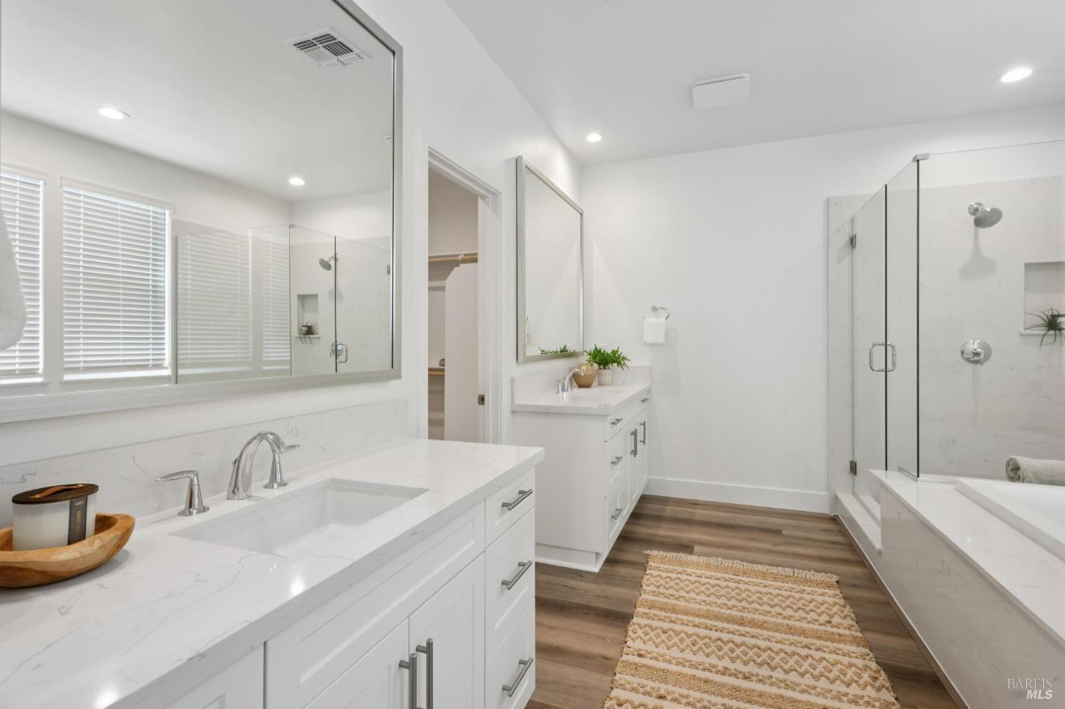 Detail Gallery Image 29 of 49 For 2716 Amora Cir, Santa Rosa,  CA 95407 - 4 Beds | 3/1 Baths