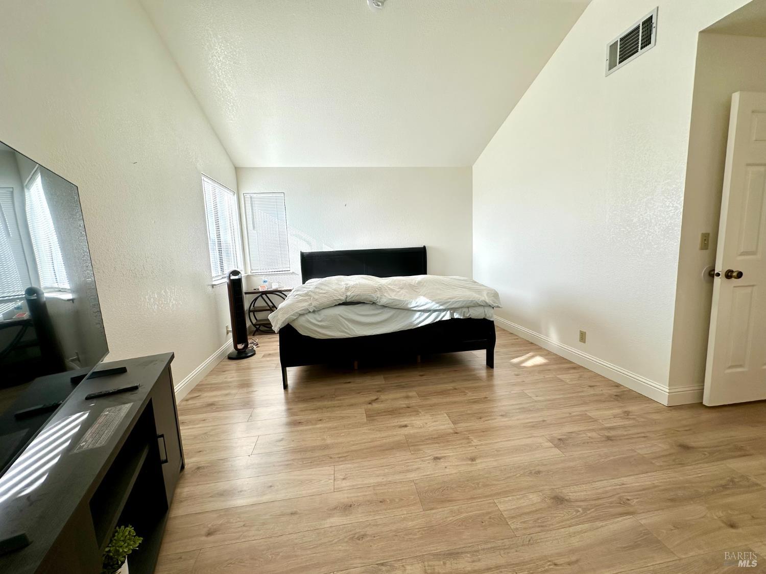 Detail Gallery Image 32 of 57 For 2472 Vista Grande Unkn, Fairfield,  CA 94534 - 5 Beds | 3 Baths