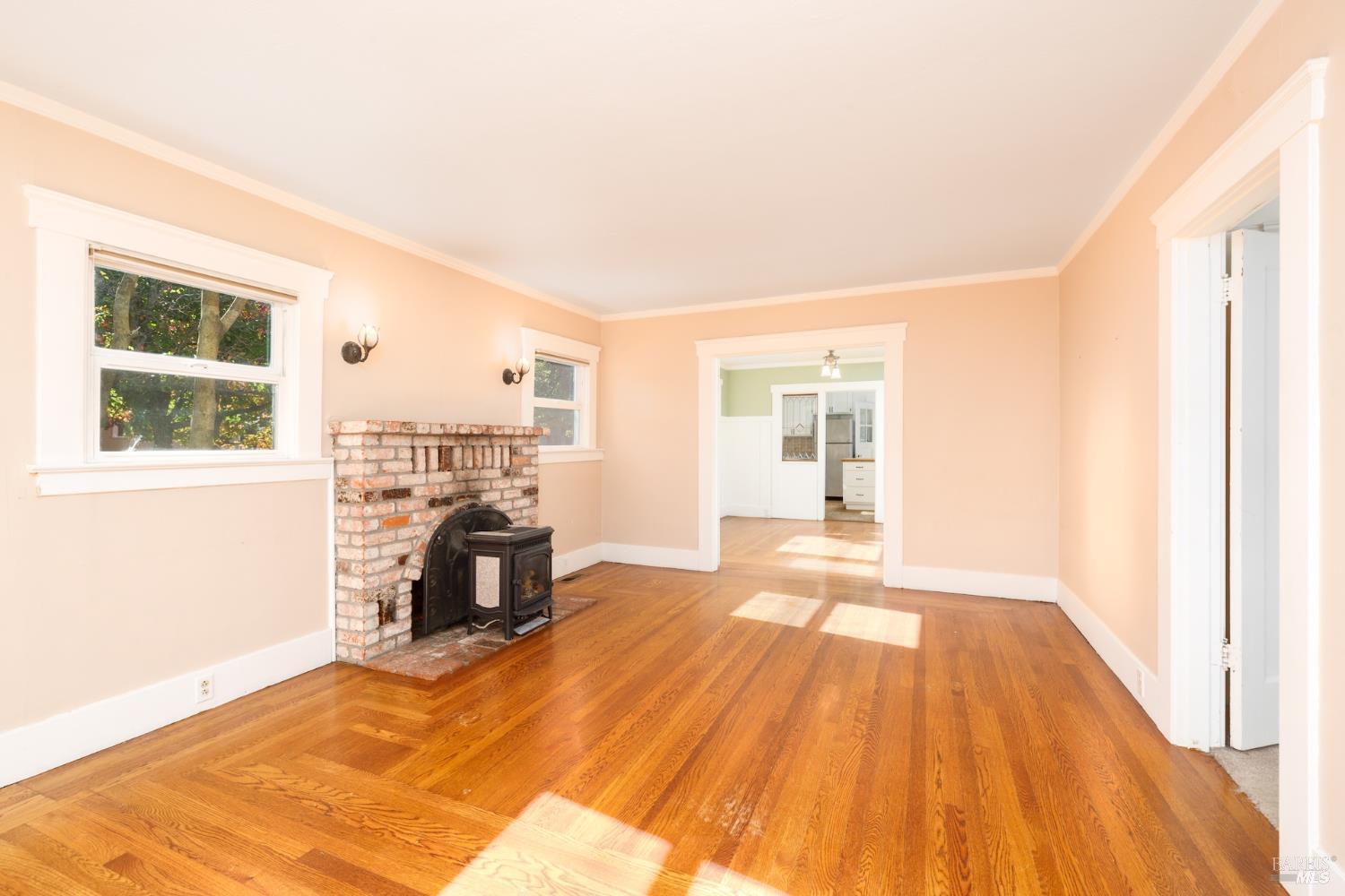 Detail Gallery Image 14 of 26 For 1203 Glenn St, Santa Rosa,  CA 95401 - 3 Beds | 2 Baths