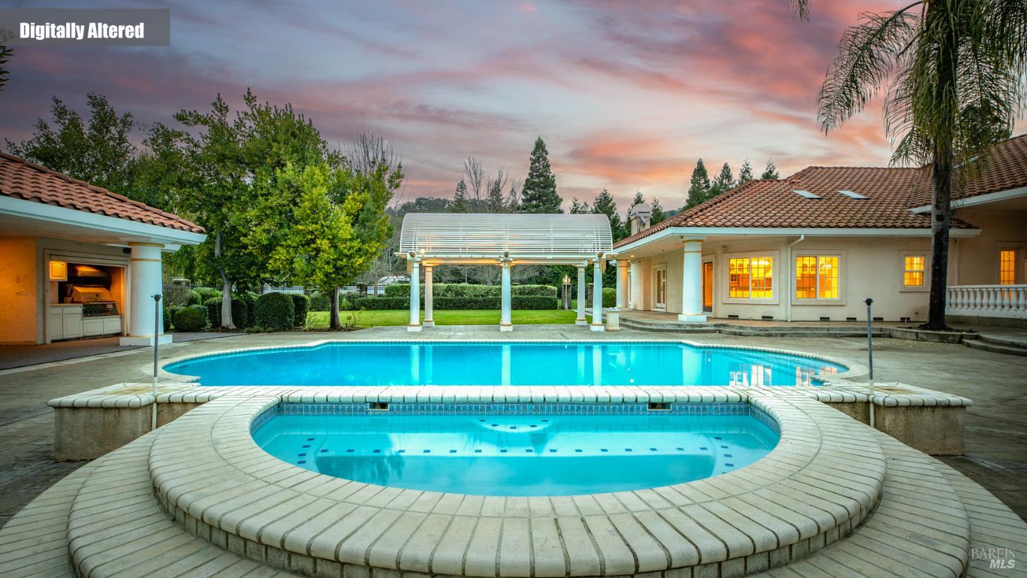 Detail Gallery Image 2 of 64 For 1783 Green Acres Ln, Fairfield,  CA 94534 - 5 Beds | 5/1 Baths