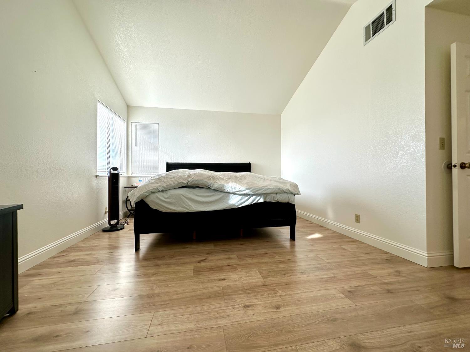 Detail Gallery Image 31 of 57 For 2472 Vista Grande Unkn, Fairfield,  CA 94534 - 5 Beds | 3 Baths