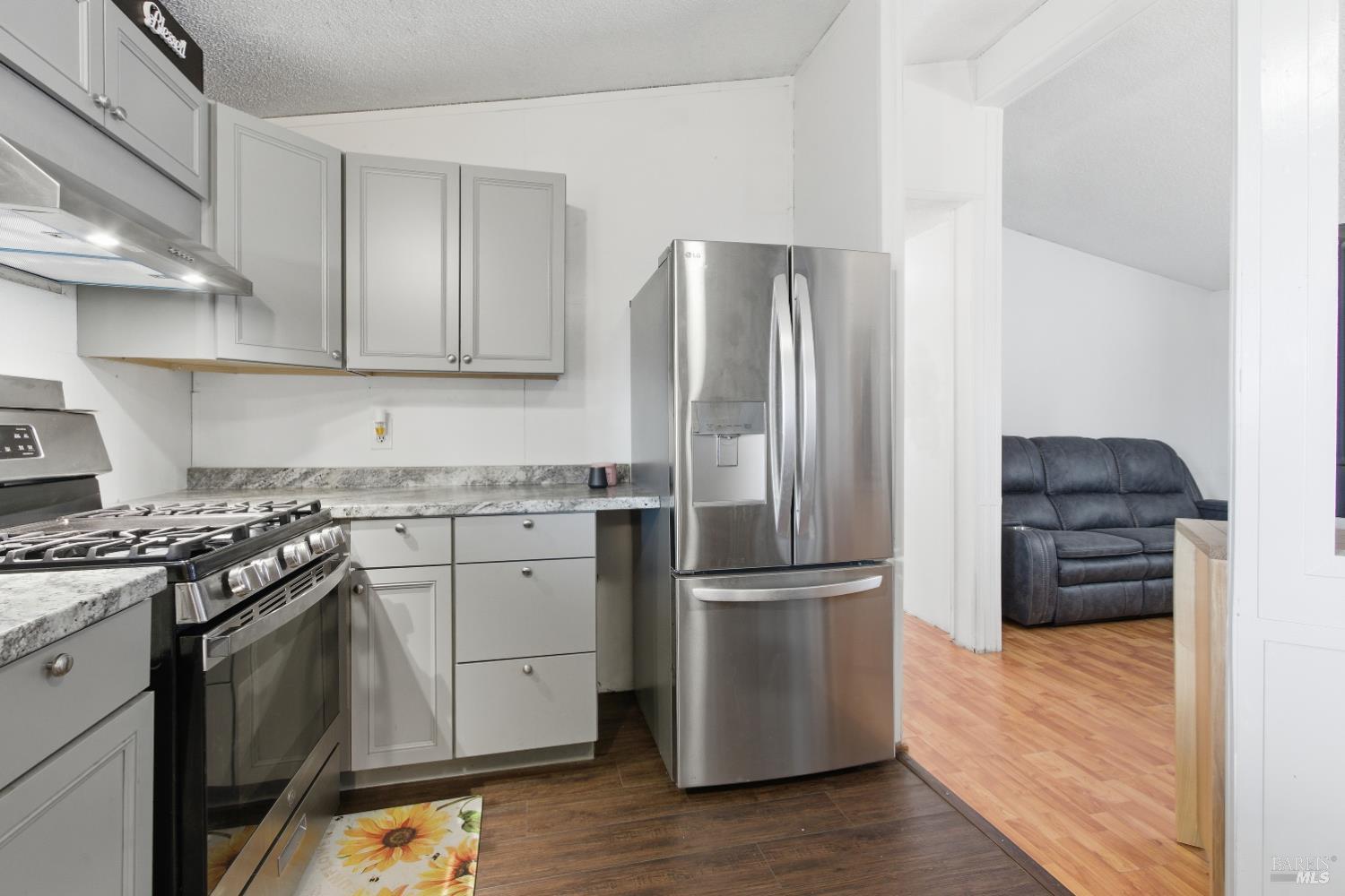 Detail Gallery Image 8 of 22 For 60 Calle Chapala Unkn, Vacaville,  CA 95687 - 3 Beds | 2 Baths