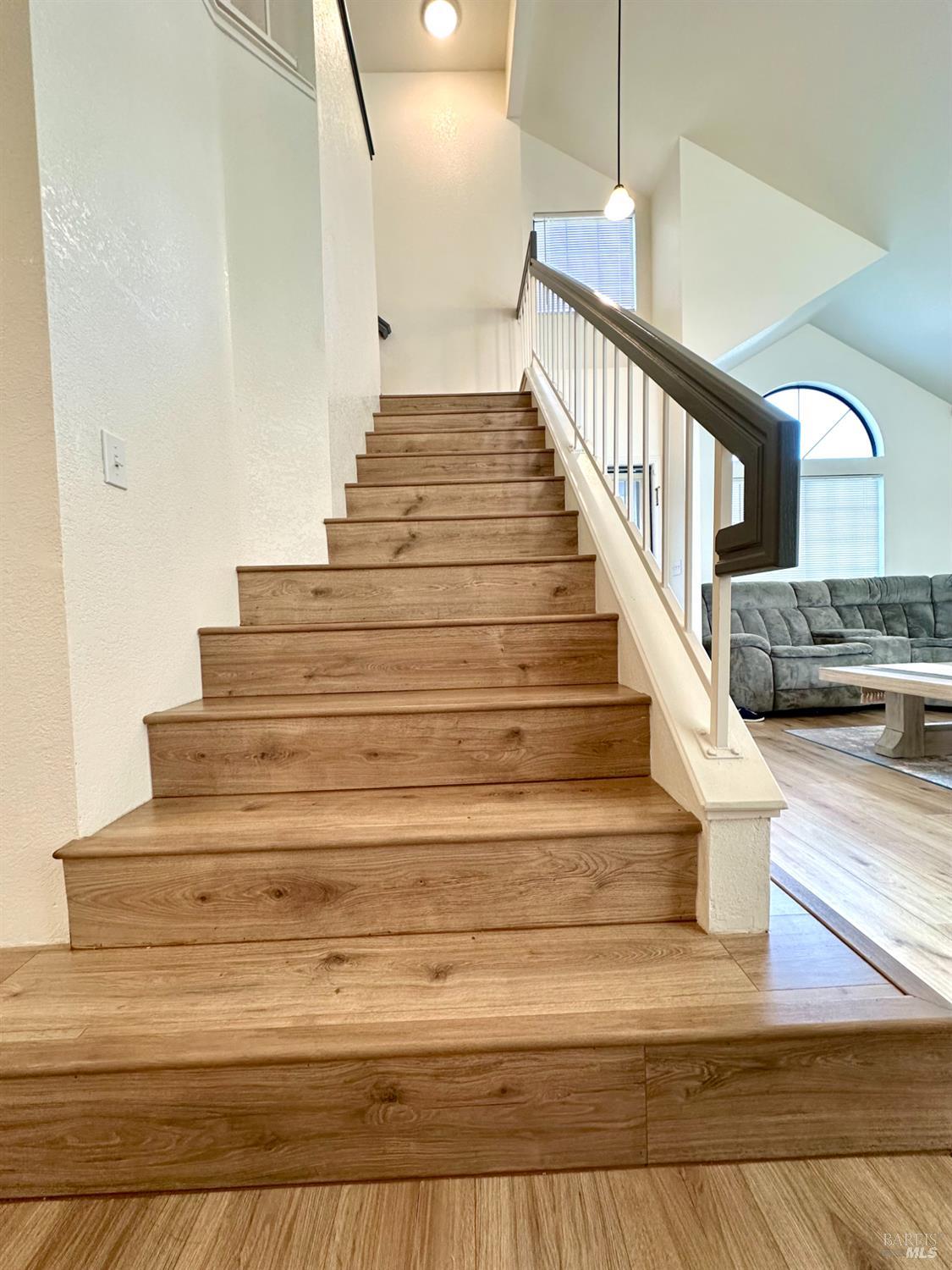 Detail Gallery Image 22 of 57 For 2472 Vista Grande Unkn, Fairfield,  CA 94534 - 5 Beds | 3 Baths