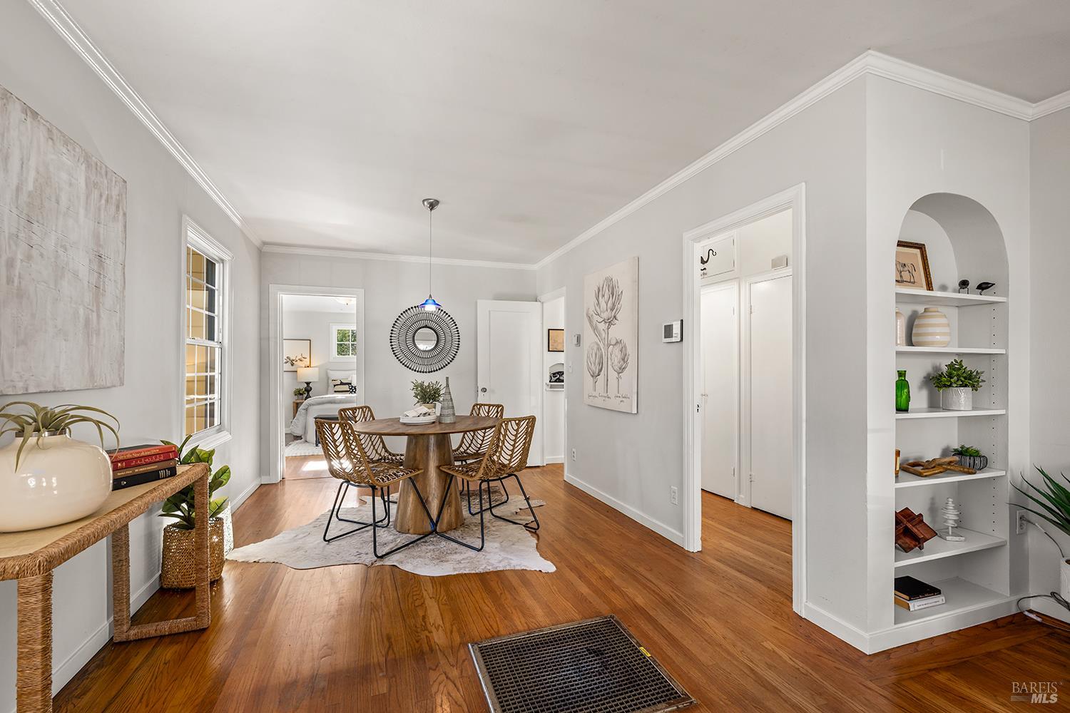 Detail Gallery Image 8 of 47 For 7225 Bodega Ave, Sebastopol,  CA 95472 - 2 Beds | 1 Baths