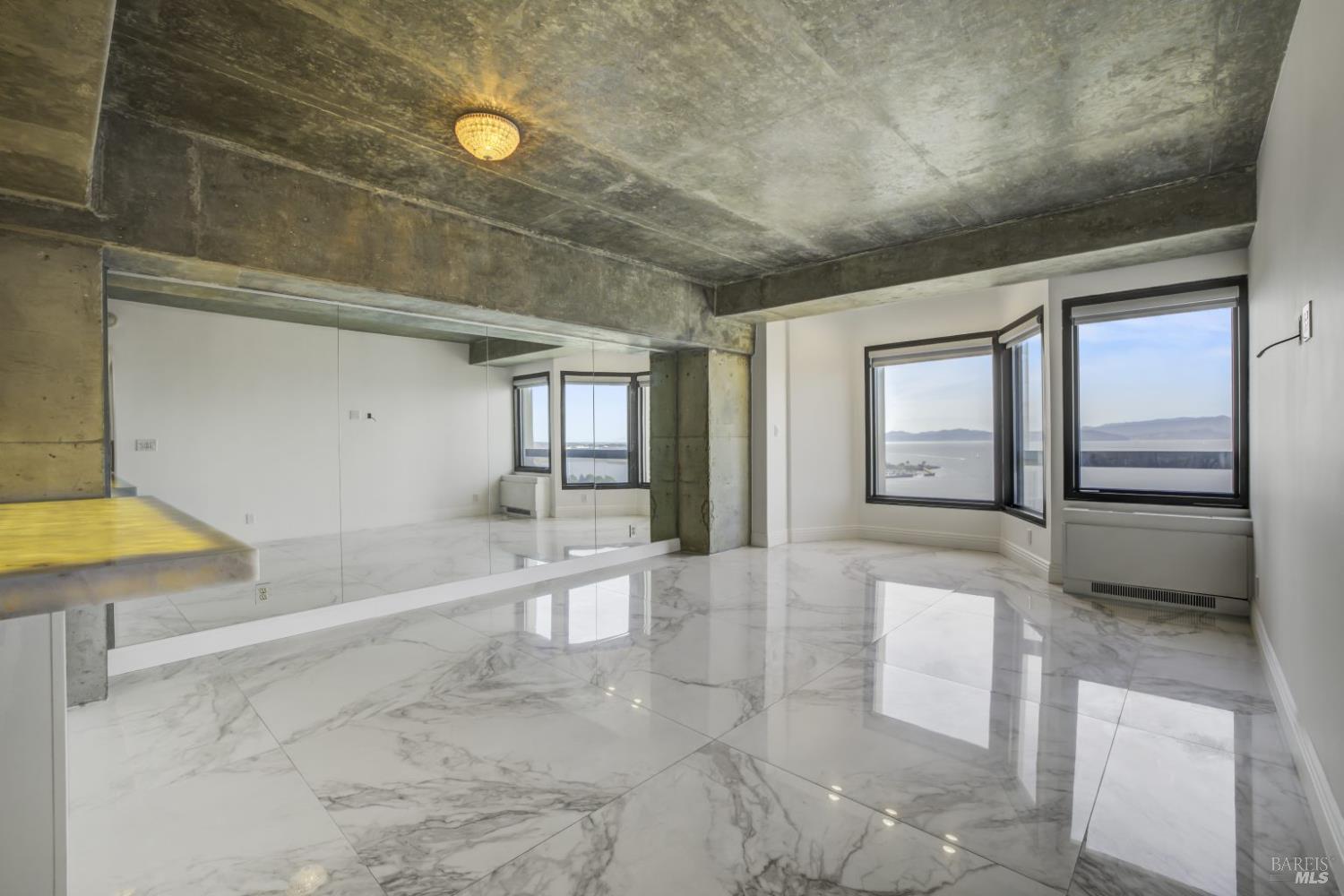 Detail Gallery Image 51 of 83 For 6363 Christie Ave #2513,  Emeryville,  CA 94608 - 1 Beds | 1 Baths