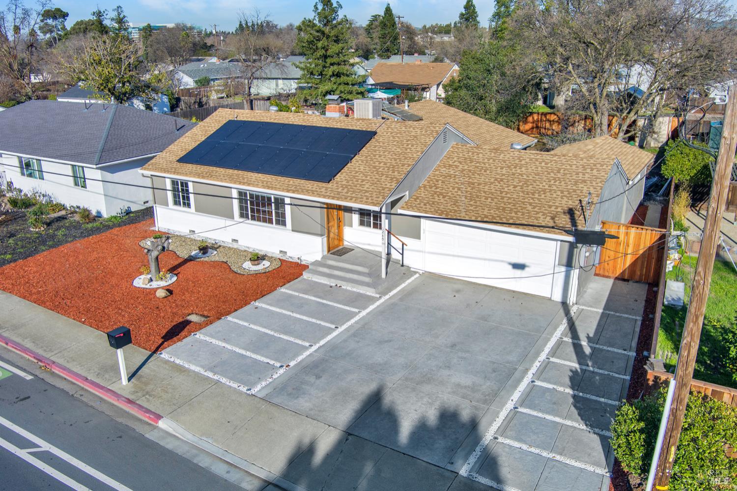 Front Image Thumbnail for BA325104384