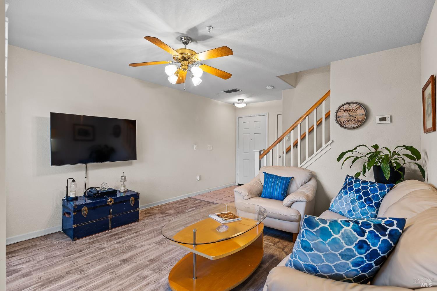 Detail Gallery Image 15 of 45 For 160 Sutherlin Ln, Fairfield,  CA 94534 - 2 Beds | 2/1 Baths