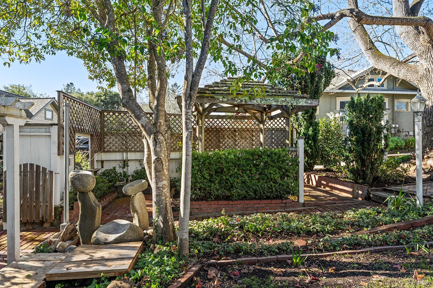 Detail Gallery Image 41 of 47 For 7225 Bodega Ave, Sebastopol,  CA 95472 - 2 Beds | 1 Baths