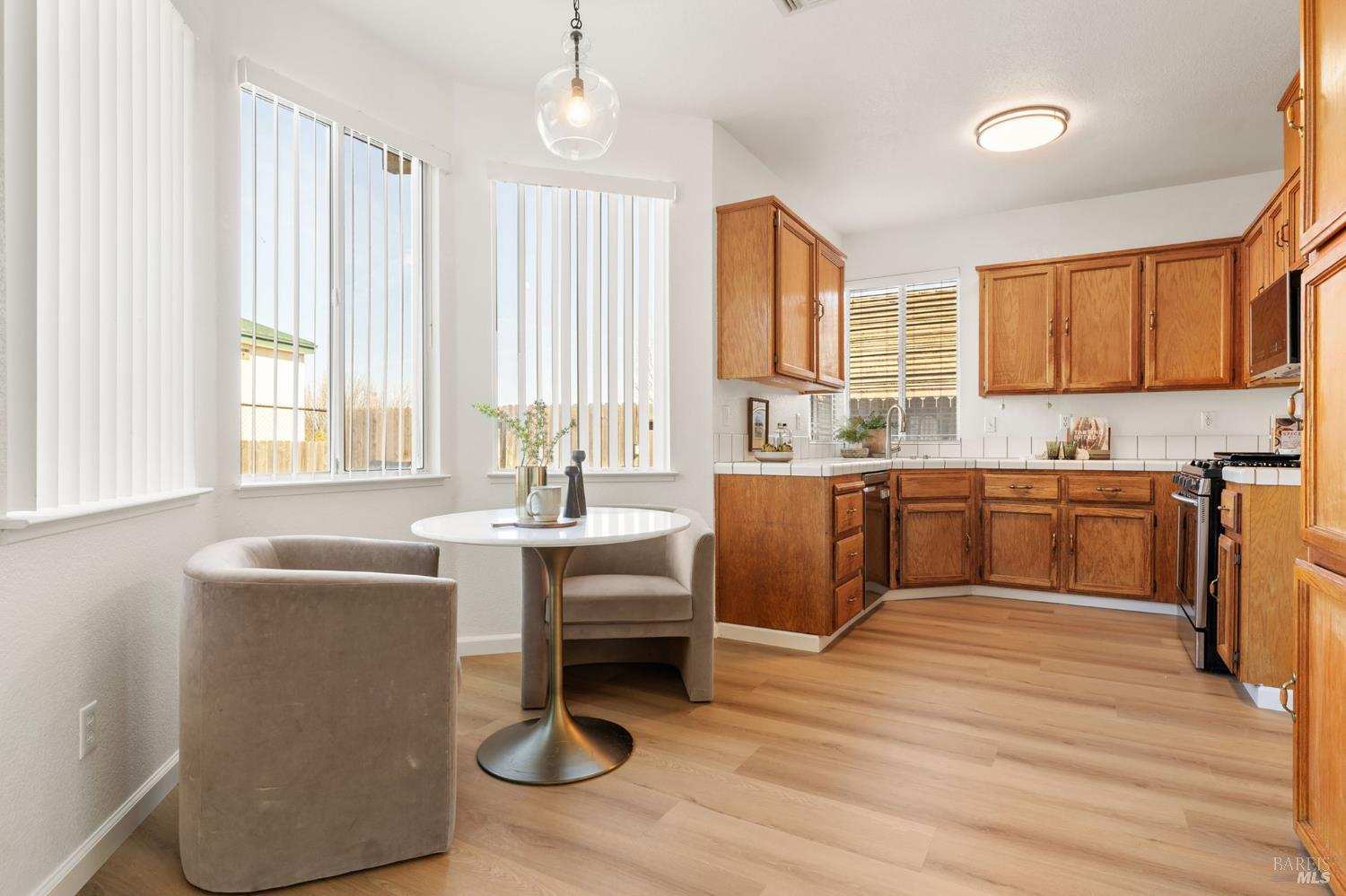 Detail Gallery Image 29 of 61 For 1626 Highland Cir, Fairfield,  CA 94534 - 4 Beds | 2/1 Baths