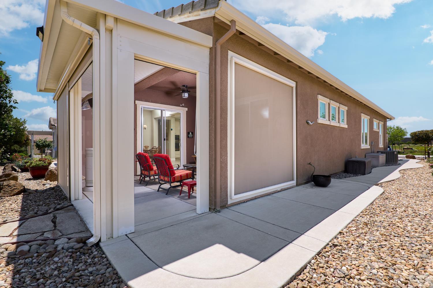 Detail Gallery Image 5 of 29 For 278 Longspur Dr, Rio Vista,  CA 94571 - 2 Beds | 2/1 Baths
