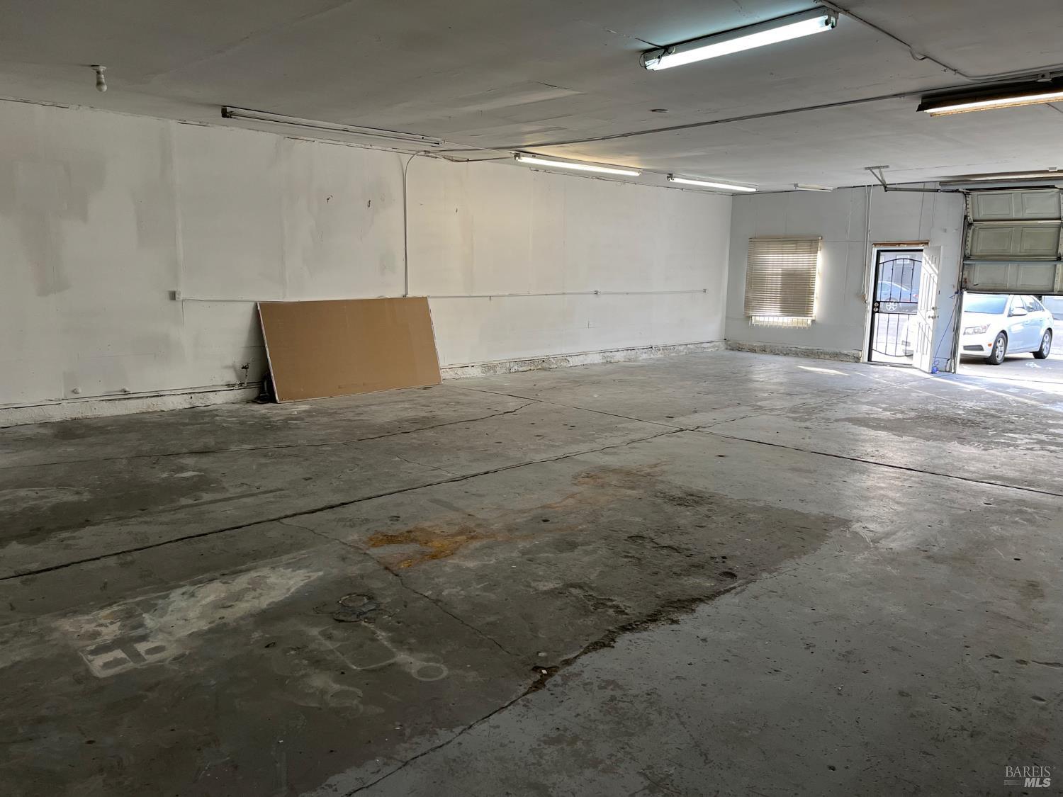 Detail Gallery Image 2 of 5 For 616 Tuolumne St, Vallejo,  CA 94590 - – Beds | – Baths