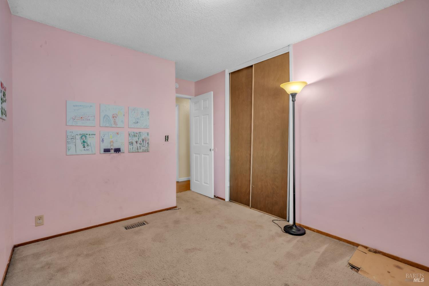 Detail Gallery Image 16 of 33 For 793 Marigold Dr, Fairfield,  CA 94533 - 4 Beds | 2 Baths