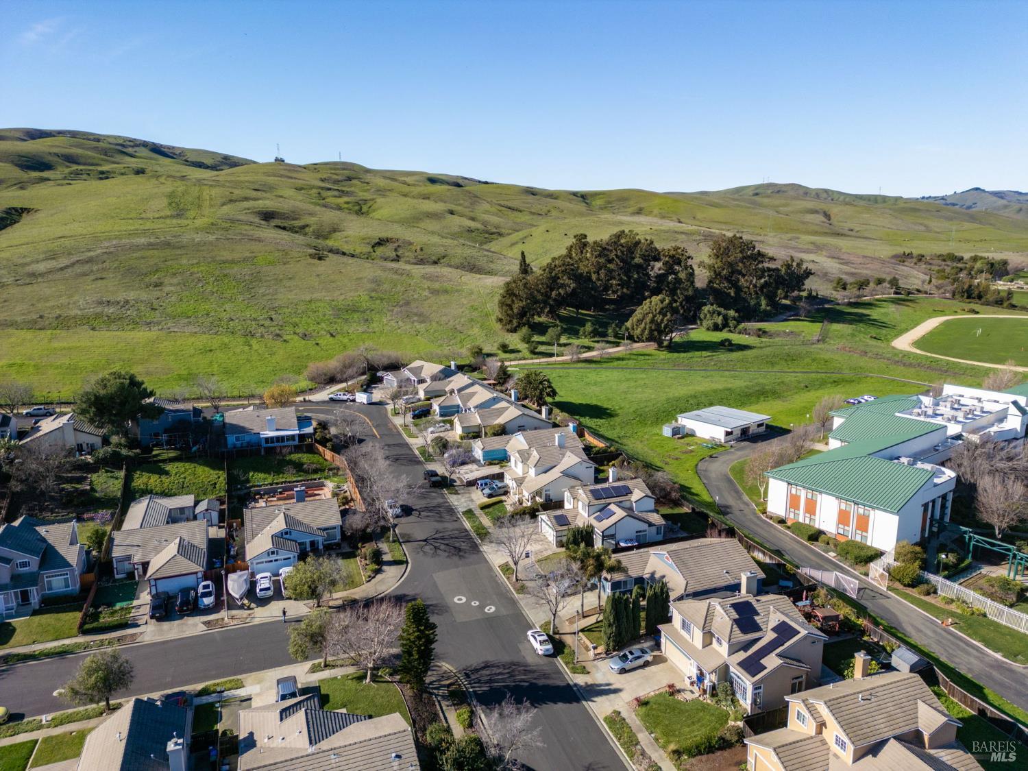 Detail Gallery Image 58 of 61 For 1626 Highland Cir, Fairfield,  CA 94534 - 4 Beds | 2/1 Baths