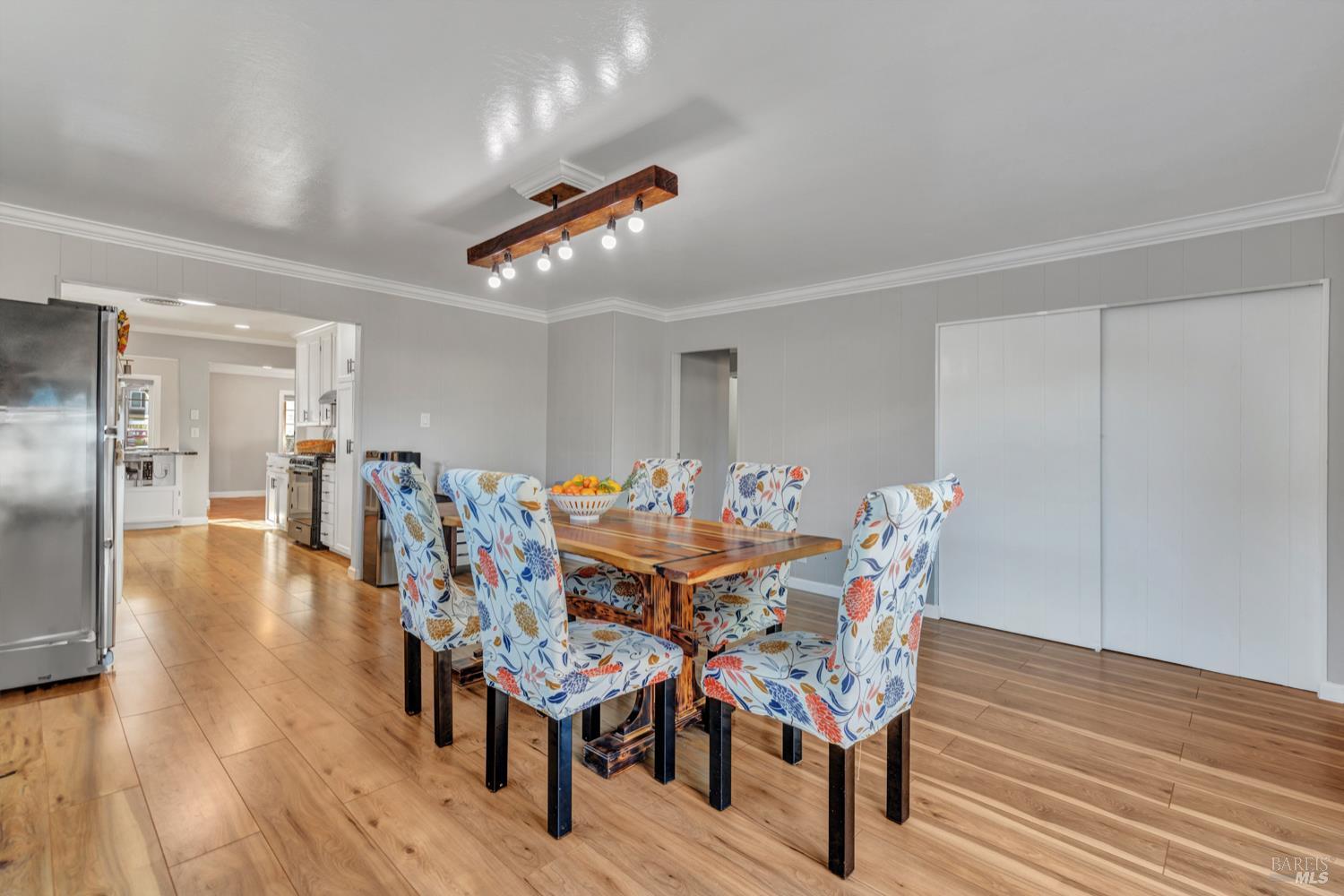 Detail Gallery Image 23 of 37 For 1260 Meadow Ln, Concord,  CA 94520 - 4 Beds | 3 Baths