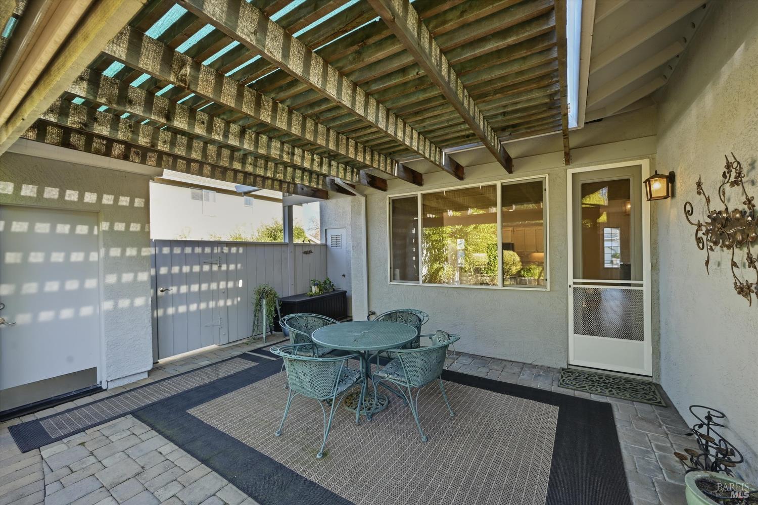 Detail Gallery Image 25 of 30 For 844 Signorelli Cir, Saint Helena,  CA 94574 - 2 Beds | 0 Baths