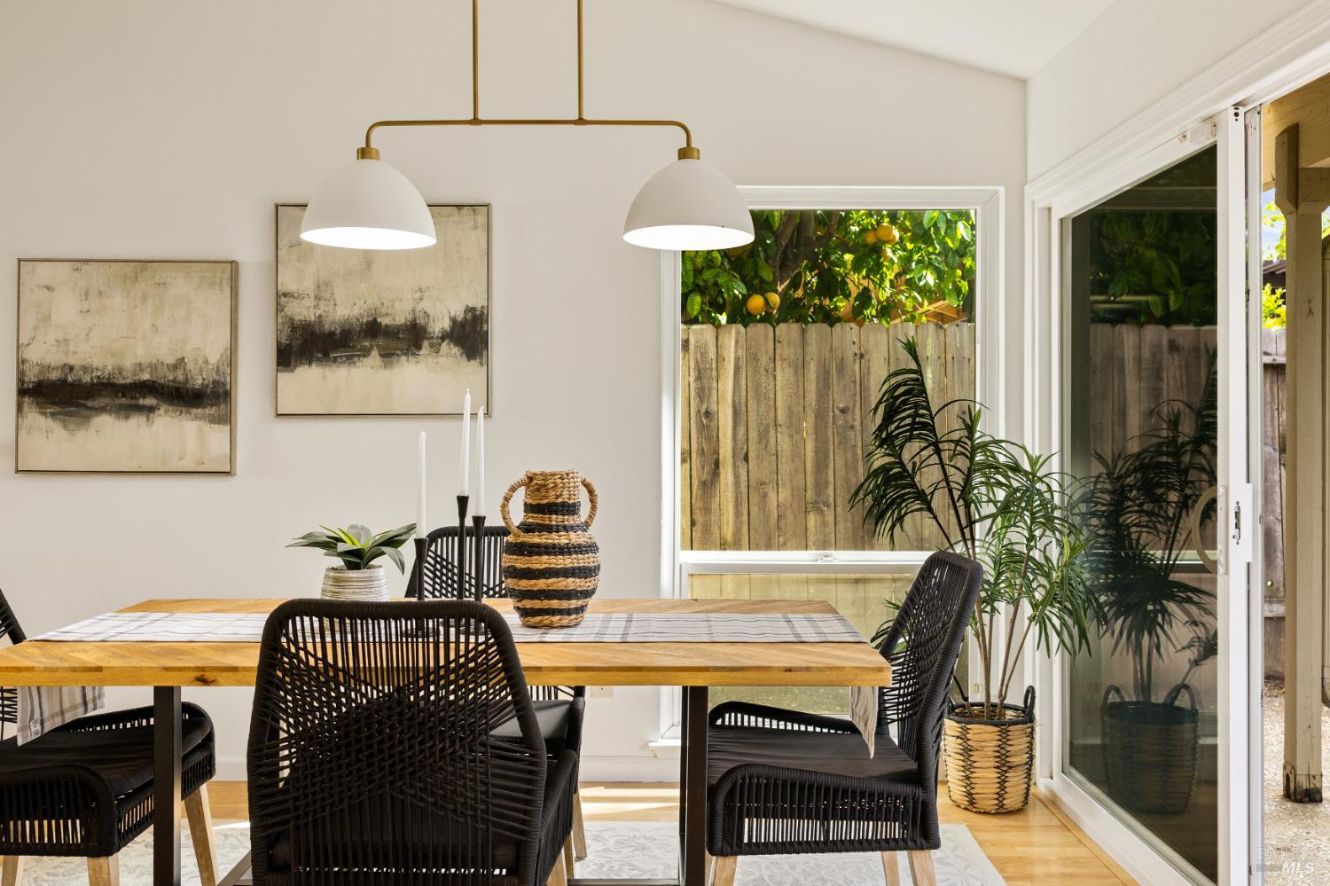 Detail Gallery Image 16 of 47 For 340 Kendrick Ln, Vacaville,  CA 95687 - 3 Beds | 2 Baths