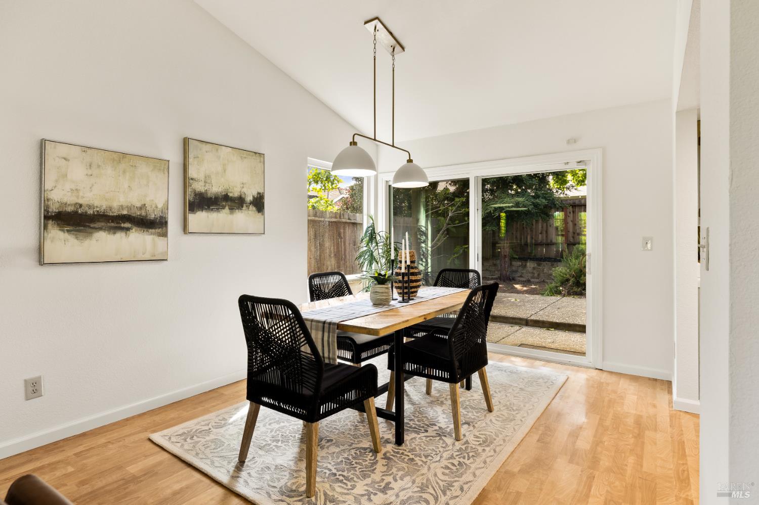 Detail Gallery Image 18 of 47 For 340 Kendrick Ln, Vacaville,  CA 95687 - 3 Beds | 2 Baths