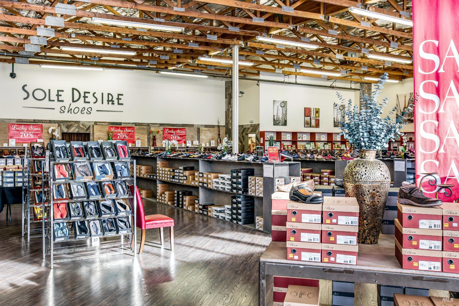 Detail Gallery Image 3 of 21 For 145 3rd St, Santa Rosa,  CA 95401 - – Beds | – Baths