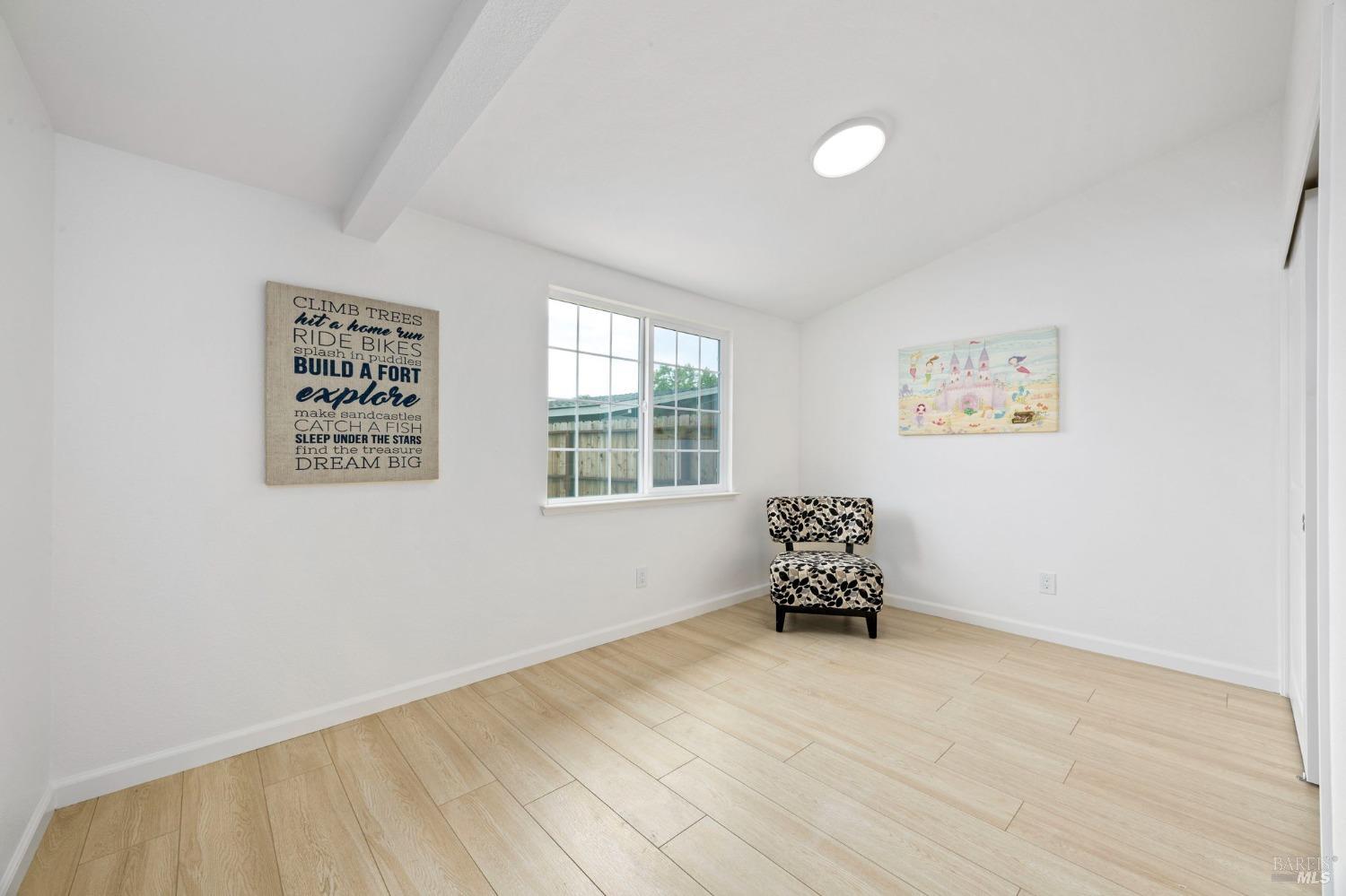 Detail Gallery Image 18 of 41 For 240 Rinaldo Dr, Vallejo,  CA 94589 - 3 Beds | 1 Baths