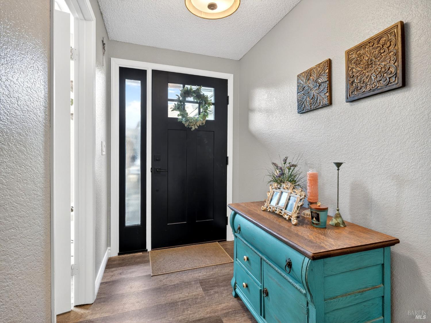 Detail Gallery Image 2 of 45 For 2936 Sunbird Dr, Fairfield,  CA 94533 - 3 Beds | 2/1 Baths