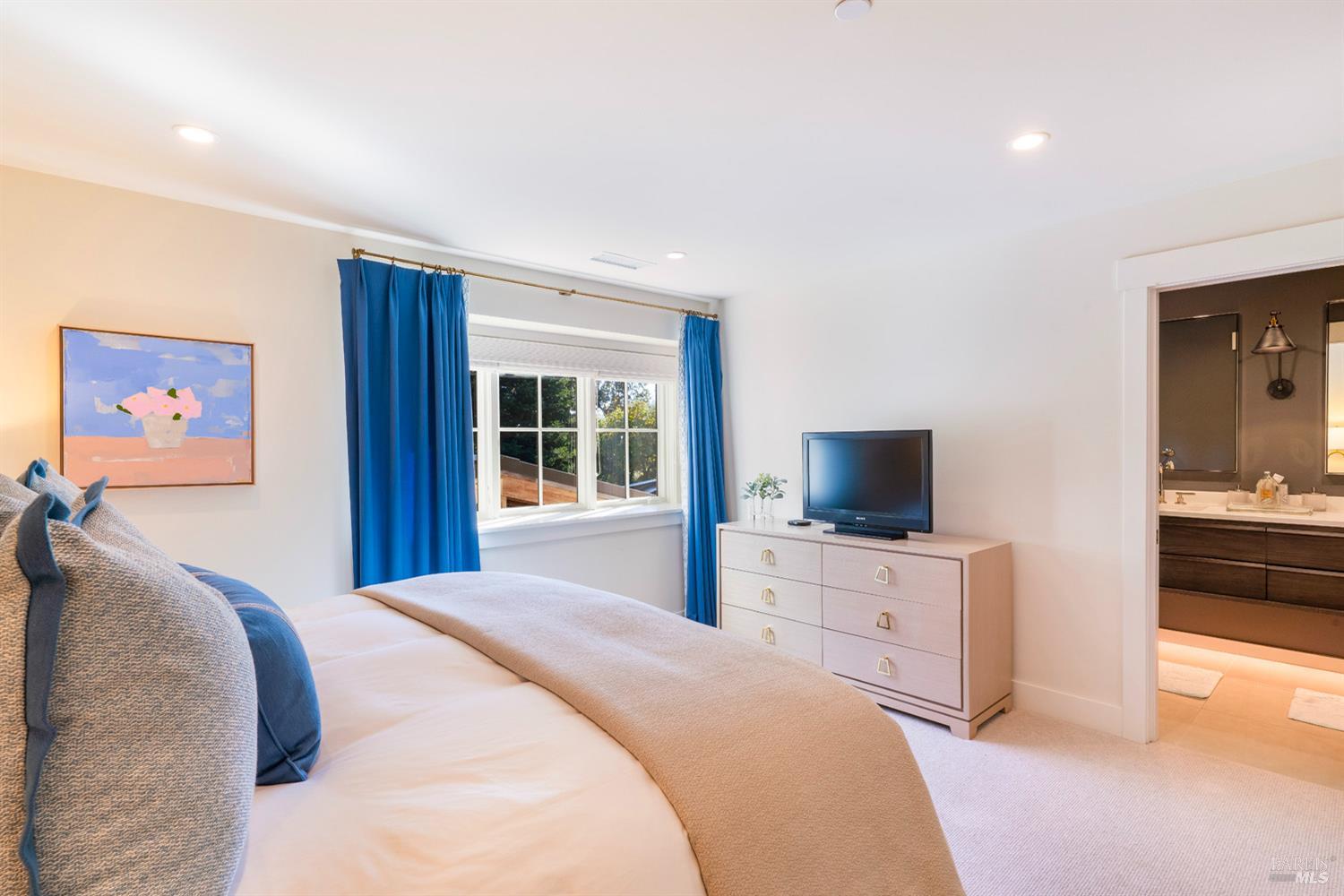 Detail Gallery Image 29 of 38 For 1711 Spring St, Saint Helena,  CA 94574 - 4 Beds | 3/1 Baths