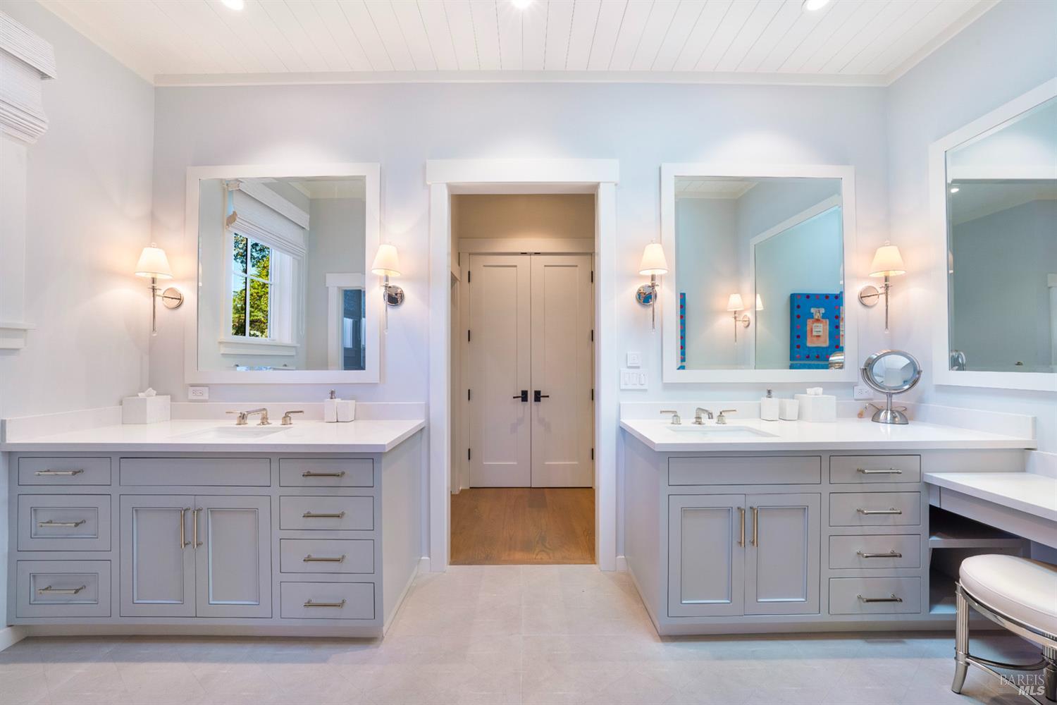 Detail Gallery Image 25 of 38 For 1711 Spring St, Saint Helena,  CA 94574 - 4 Beds | 3/1 Baths