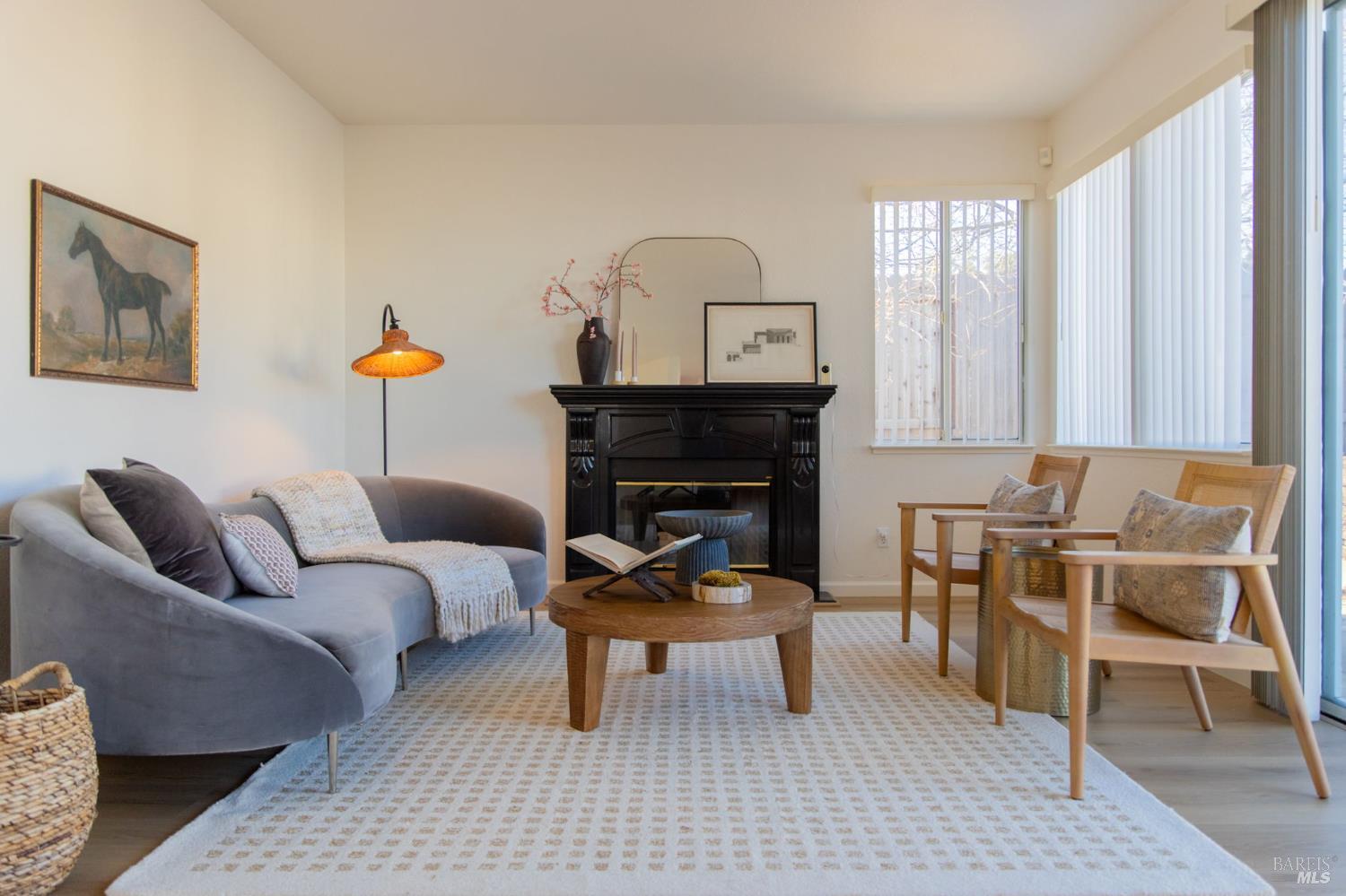 Detail Gallery Image 27 of 61 For 1626 Highland Cir, Fairfield,  CA 94534 - 4 Beds | 2/1 Baths