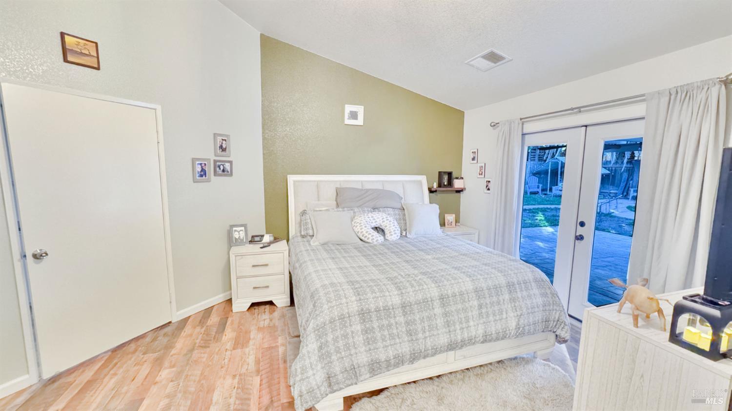 Detail Gallery Image 10 of 20 For 265 Ahern Ln, Dixon,  CA 95620 - 3 Beds | 2 Baths