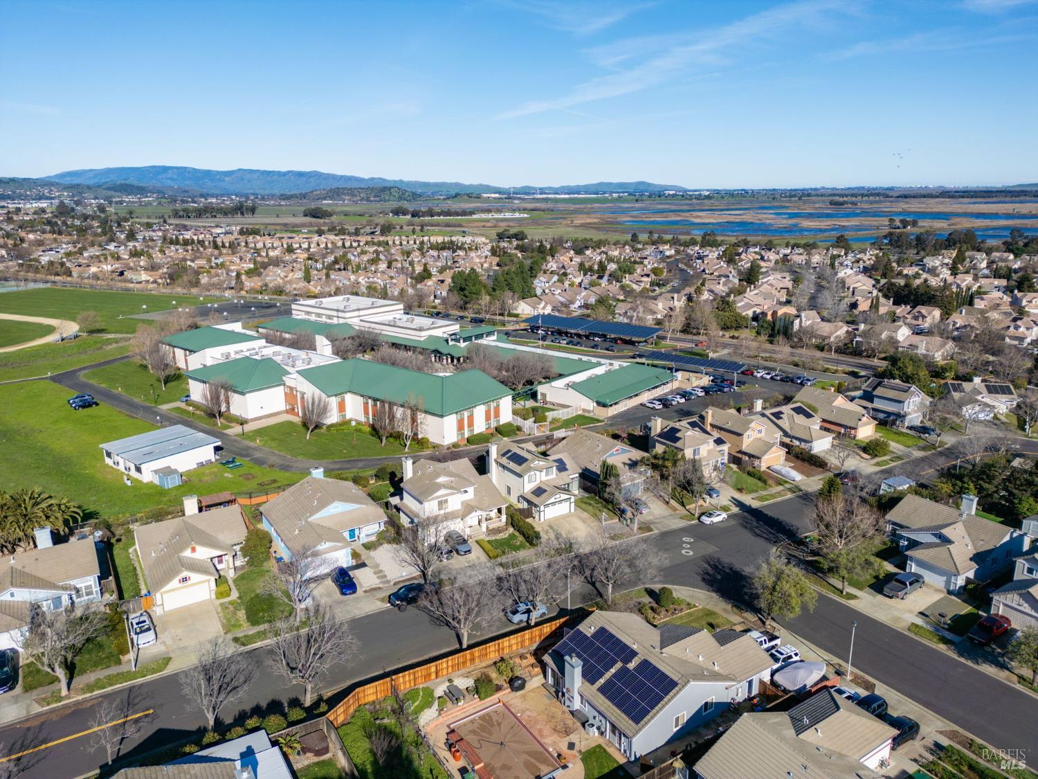 Detail Gallery Image 57 of 61 For 1626 Highland Cir, Fairfield,  CA 94534 - 4 Beds | 2/1 Baths