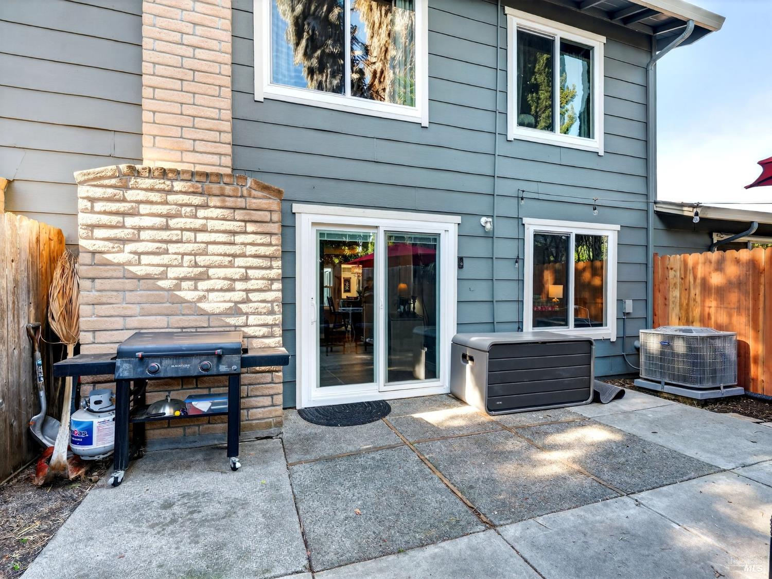 Detail Gallery Image 36 of 45 For 2936 Sunbird Dr, Fairfield,  CA 94533 - 3 Beds | 2/1 Baths