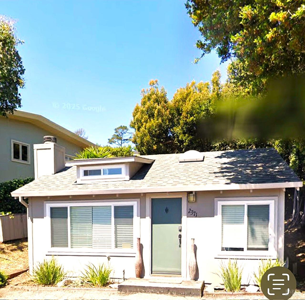 Detail Gallery Image 12 of 14 For 2371 Vista Del Mar Ln, Tiburon,  CA 94920 - 1 Beds | 1 Baths