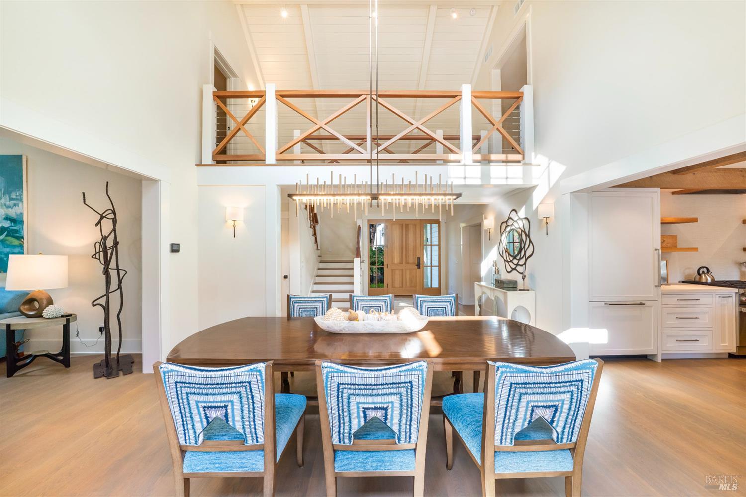 Detail Gallery Image 7 of 38 For 1711 Spring St, Saint Helena,  CA 94574 - 4 Beds | 3/1 Baths